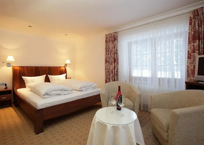 Inselklause Hotel 3*